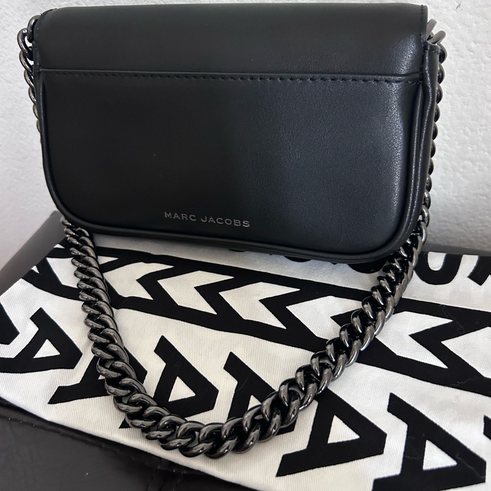 NWOT Marc Jacobs The J Mini Chain Accent Leather Handbag in Black -No Strap- - Picture 4 of 17